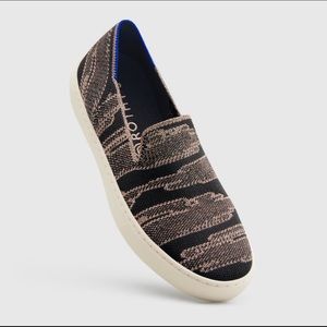 Rothy's Golden Shimmer Sneaker, Size 10, Rose Gold Shimmer and Black.